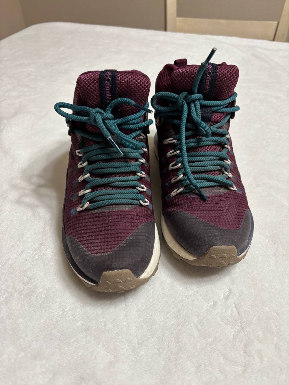 Columbia Women's Maroon Hiking Boots with Teal Laces
